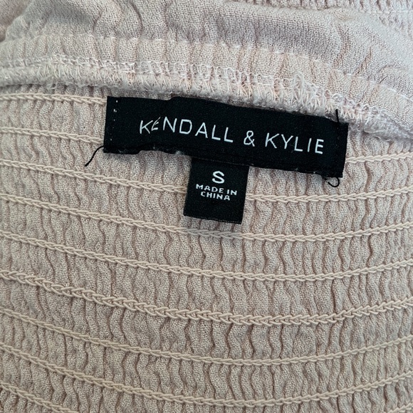 Kendall & Kylie Light Pink Off Shoulder Crop Top - Picture 7 of 8